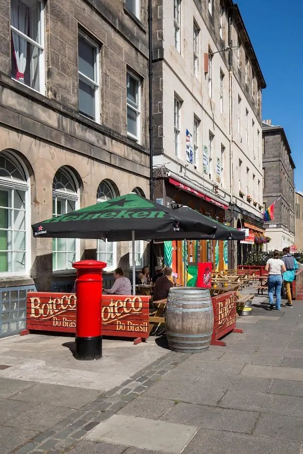 Modern Studio Apartment In Prime Central Location Edinburgh United Kingdom