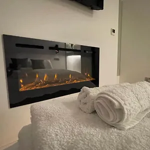 Luxury Centre With Steam Edinburgh